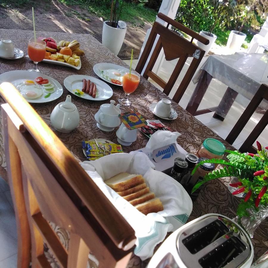 Yaluwa Tourist Rest & Cooking Class อนุราธปุระ ภายนอก รูปภาพ