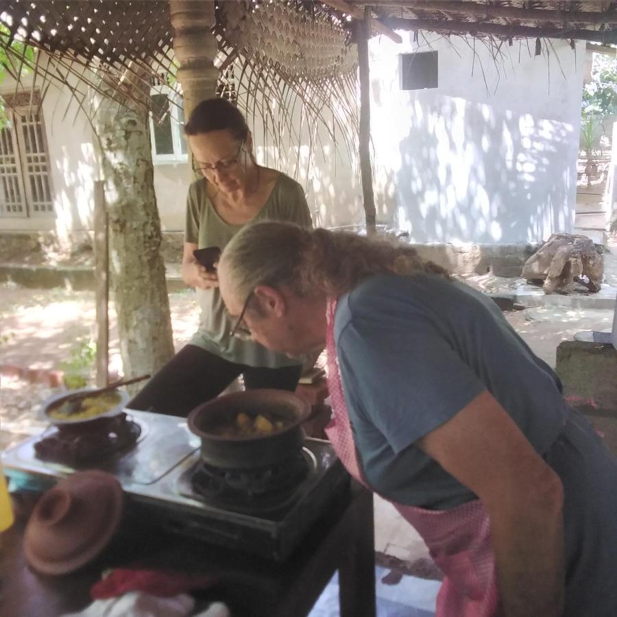Yaluwa Tourist Rest & Cooking Class อนุราธปุระ ภายนอก รูปภาพ