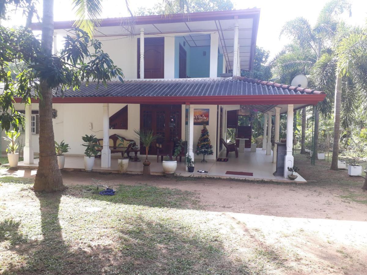 Yaluwa Tourist Rest & Cooking Class อนุราธปุระ ภายนอก รูปภาพ